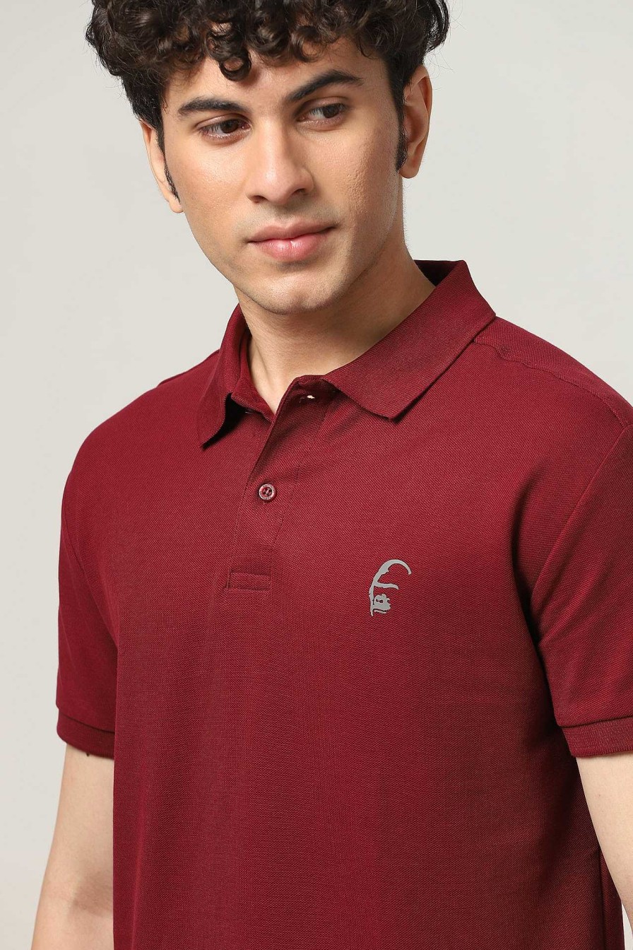 Admired Halfmoon | Knitted Maroon Polo